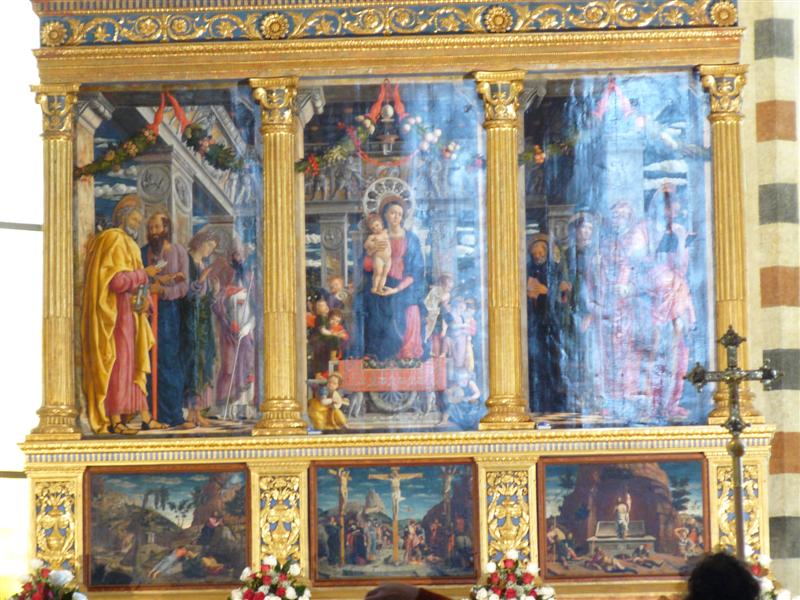 Verona. Basilica de San Zeno. Triptico de Andrea Mantegna