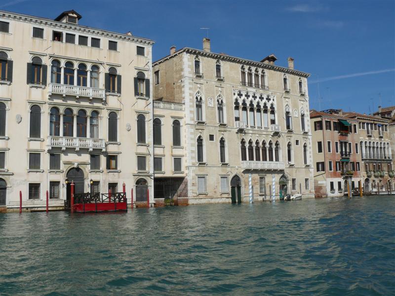 Venecia. Ca´Foscari y Palazzo Giustinian 
